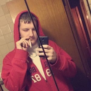 Meet your Posher, Logan